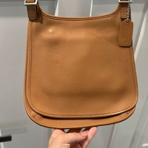 Vintage COACH leather crossbody